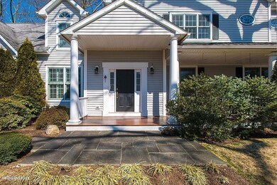 90 Riverside Ln, Riverside, CT 06878 - photo 2