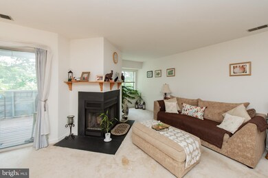 2219 Lowells Glen Rd unit J, Parkville, MD 21234 - photo 7