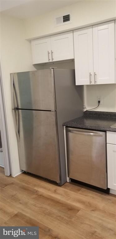 1013 46th St NE unit 2, Washington, DC 20019 - photo 3