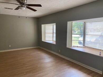 6230 Rietta St, Houston, TX 77016 - photo 5