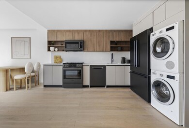 229 Hawthorne St unit 3-B, Brooklyn, NY 11225 - photo 3