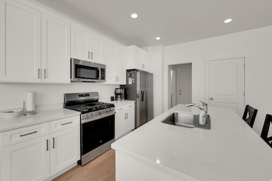 8283 W Joshua Tree Ln, Magna, UT 84044 - photo 5