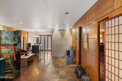 Entry View