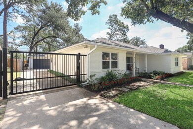 918 Bethlehem St, Houston, TX 77018 - photo 3