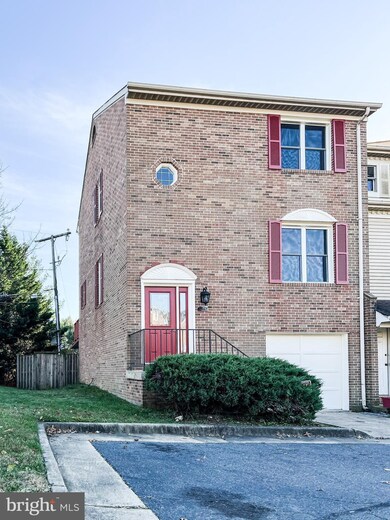 6071 Jefferson Hill Ct, Falls Church, VA 22041 - photo 2