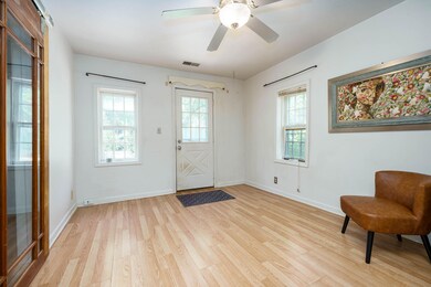 Dartmouth_St_128_Kalamazoo_49006-3