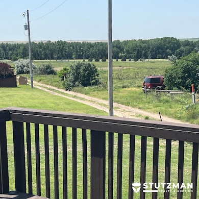 1001 Ping Ct, Ulysses, KS 67880 - photo 3