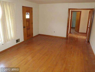 7913 James Ave, Ellicott City, MD 21043 - photo 3