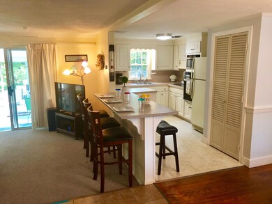 42 Dolphin Ln, Hyannis, MA 02601 - photo 4