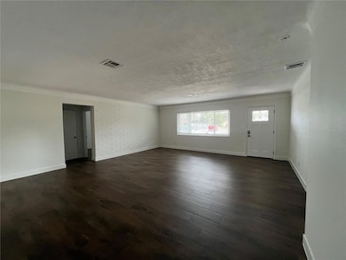 5398 27th Ave N, Saint Petersburg, FL 33710 - photo 3