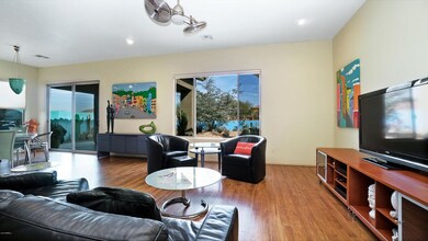 18178 W Desert View Ln - 7