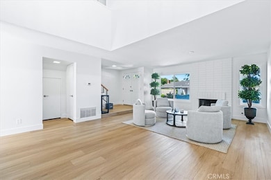 4 Wintergreen unit 4, Irvine, CA 92604 - photo 4