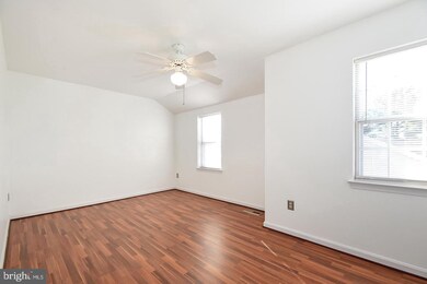 304 Barrington Ct, Palmyra, PA 17078 - photo 6