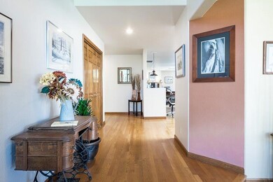 2472 Gardenbrook Ct, Medford, OR 97504 - photo 4