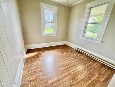 624 S Main St unit Fl 2, Old Forge, PA 18518 - photo 7