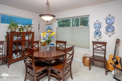 14-Formal Dining Room_IMG_9112