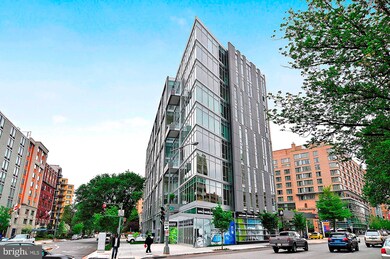 Residences at 22 West unit 1E, Washington, DC 20037 - photo 2