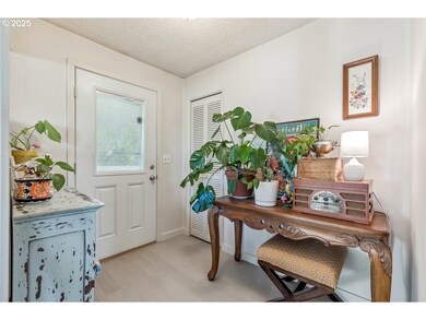 Entrance/Foyer