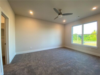 14801 Tikaani Dr, Siloam Springs, AR 72761 - photo 6