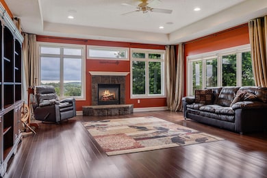 W3769HighlandDr.-Pretasky-24