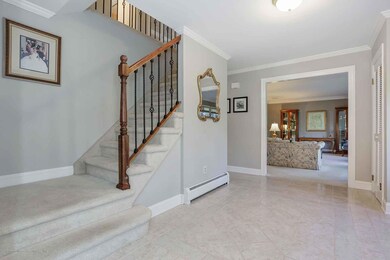 Foyer.