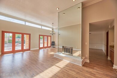 780_1142_HDR
