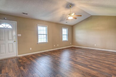 113 Esquire Dr Richlands NC-large-006-3-