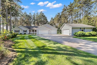 1578 S Ponderosa Dr, Stevens Point, WI 54482 - photo 2