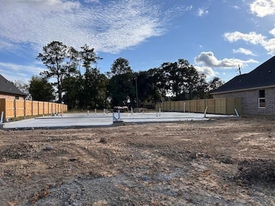 8515 Sana Dr, Beaumont, TX 77713 - photo 2