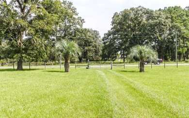 Entrance 1 with electric auto gate