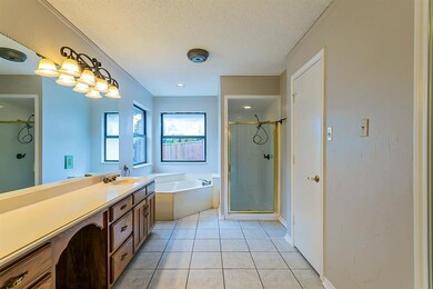 1816 Glenbrook Ct, Bedford, TX 76021 - photo 6