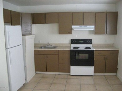 Kitchen unit 3