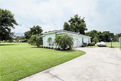 905 3rd St NE, Fort Meade, FL 33841 - photo 3