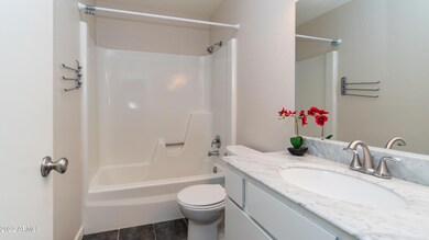 2338 W Lindner Ave unit 6, Mesa, AZ 85202 - photo 4