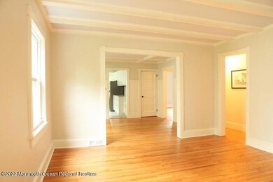 1414 lv dr fr front door