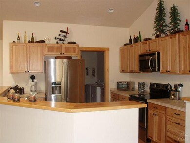 16870 Covina Rd, Bend, OR 97707 - photo 5