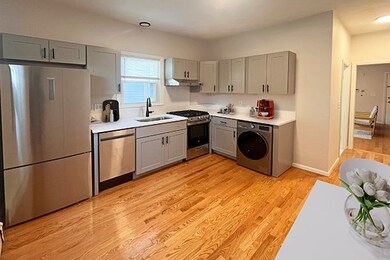 150 Brown St unit 1R, Waltham, MA 02453 - photo 2