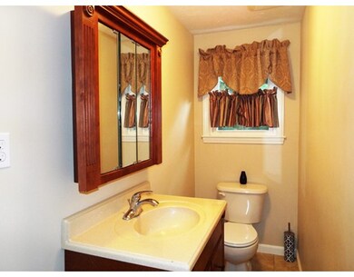 13 Edwards St unit 13, Franklin, MA 02038 - photo 7