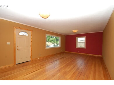 914 SE Isaac Ave, Pendleton, OR 97801 - photo 6