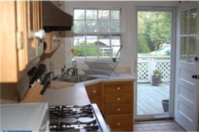 304 Martin Ln, Wallingford, PA 19086 - photo 5