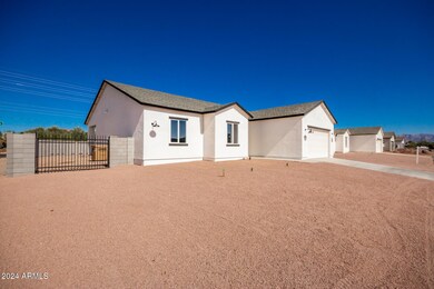 10536 E Baltimore St, Apache Junction, AZ 85120 - photo 2