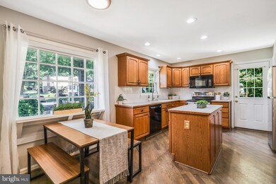 3901 Flagstone Terrace, Alexandria, VA 22306 - photo 3