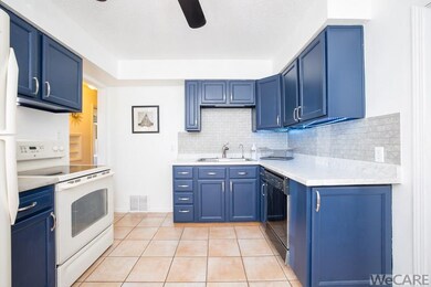 2046 W Wayne St, Lima, OH 45805 - photo 4