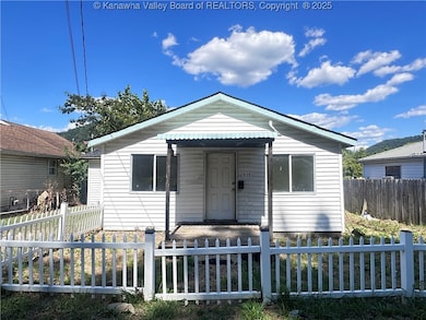 12974 Ohio Ave, Charleston, WV 25315 - photo 3