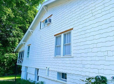 50 Ridge Ave, Pittsfield, MA 01201 - photo 4