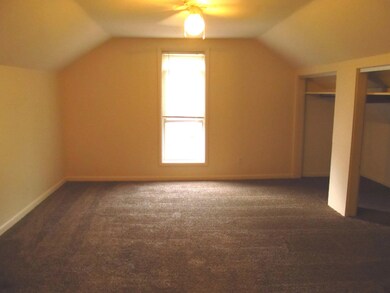 Upstairs bedroom 2