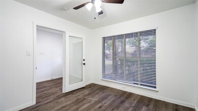 704 Thousand Oaks Dr, Hurst, TX 76054 - photo 5