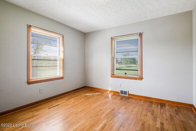 08_-_Dining_Room_off_Kitchen