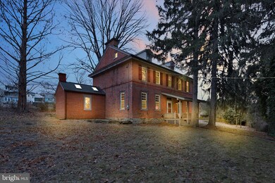 441 S Front St, Columbia, PA 17512 - photo 4