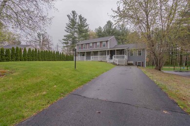21 Chase Brook Cir, Litchfield, NH 03052 - photo 2